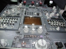 737 centre pedestal console 737 cockpit center console photo