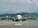 Mandarin Airlines Boeing 737-800 no winglets