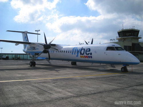 Dash 8 Q400 Dash 8-Q400 flybe airlines