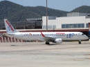 Embraer 195 airplane picture Embraer 195 airplane picture